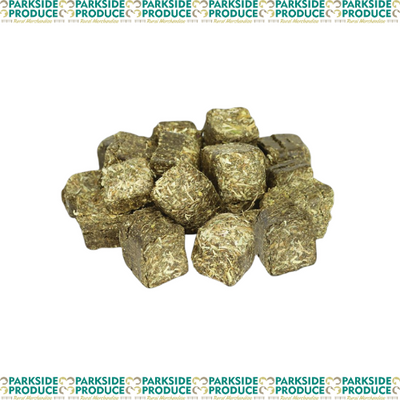 HAY CUBES - Pasture