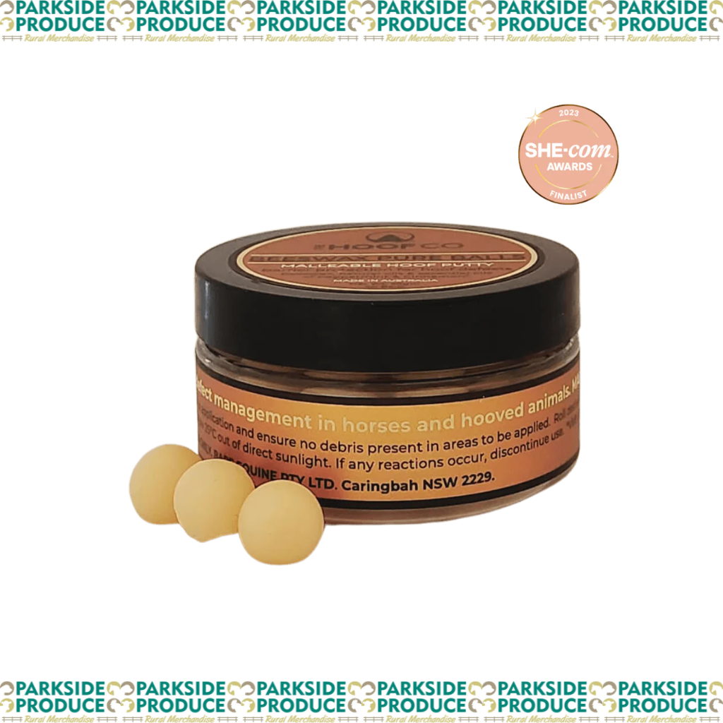 Beeswax PURE Balls - Hoof Defect Managemenet