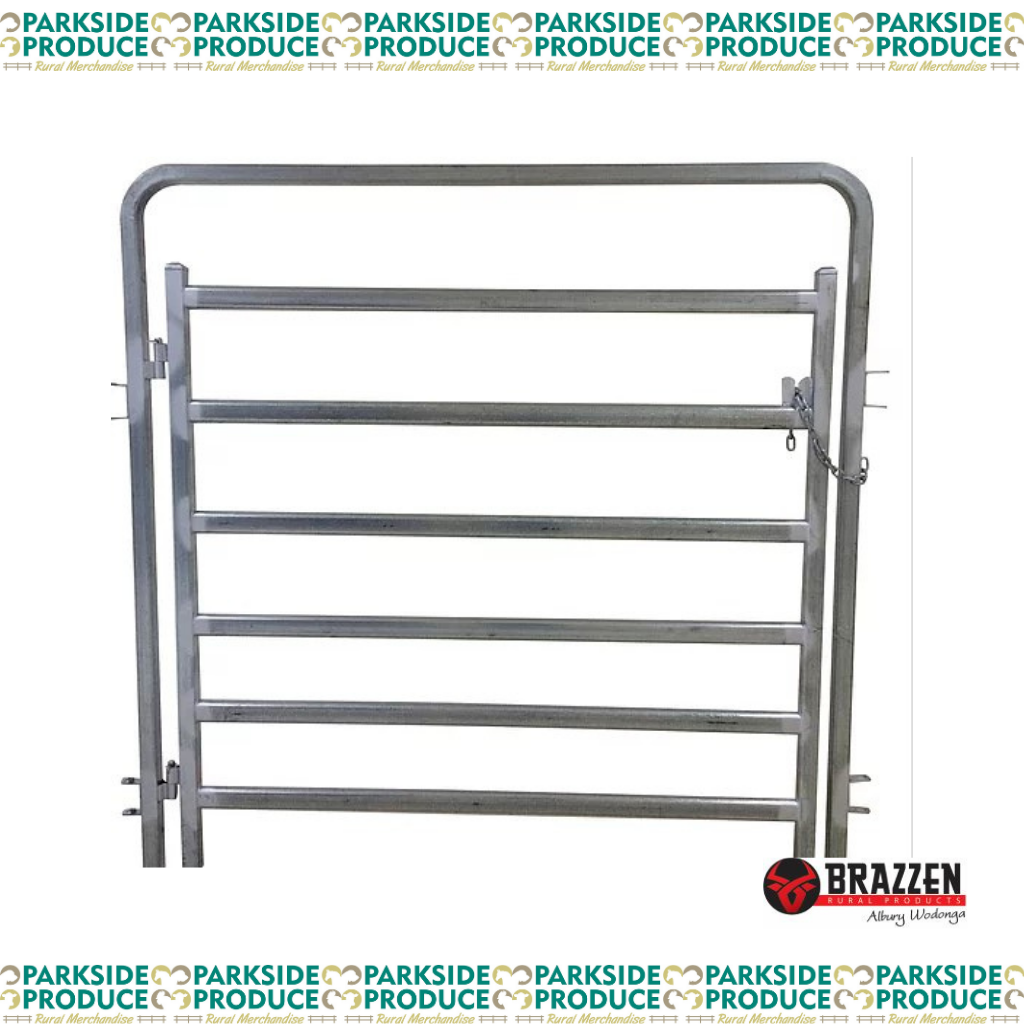 Cattle Gate Standard Bent Top 2.1m
