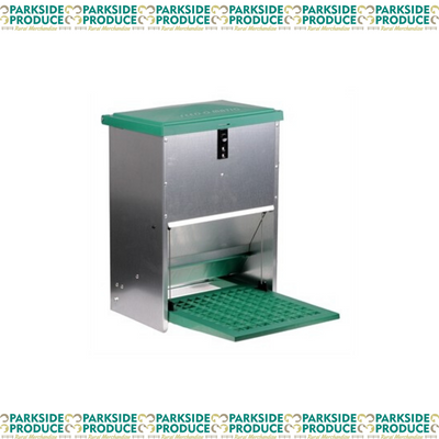 Feed-o-Matic Poultry Feeder